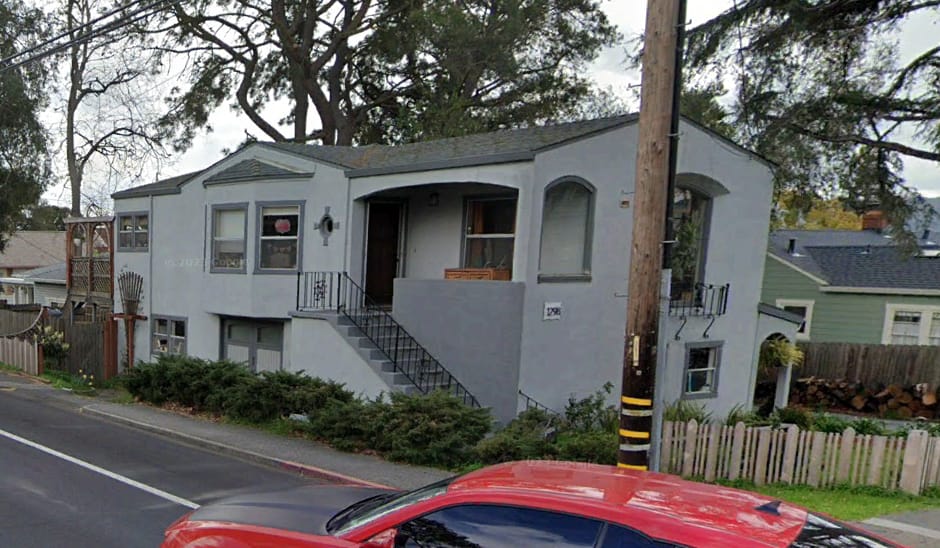 A copycat house in Benicia.